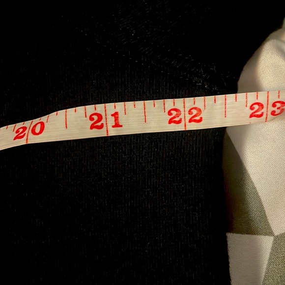 HURLEY Medium Sized Black Fleece Pullover Hoodie $68 - Picture 6 of 12